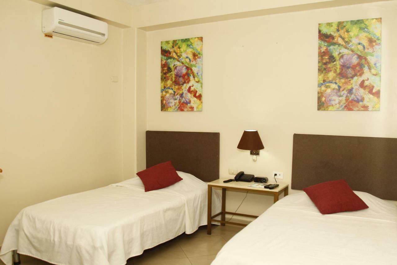 Hotel Varadero Internacional กวายากิล ภายนอก รูปภาพ