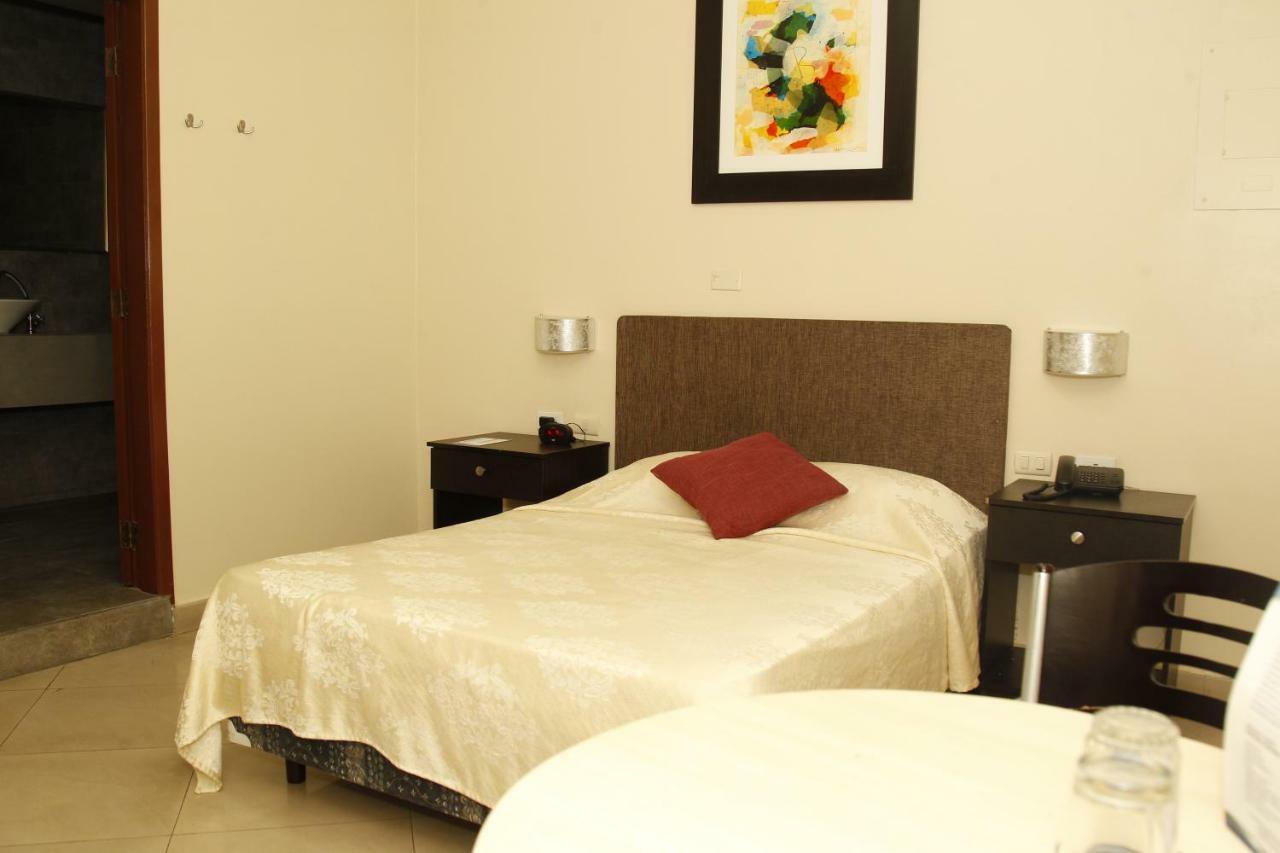 Hotel Varadero Internacional กวายากิล ภายนอก รูปภาพ
